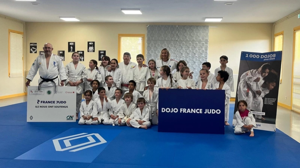 Le programme 1 000 dojos se développe partout sur le territoire