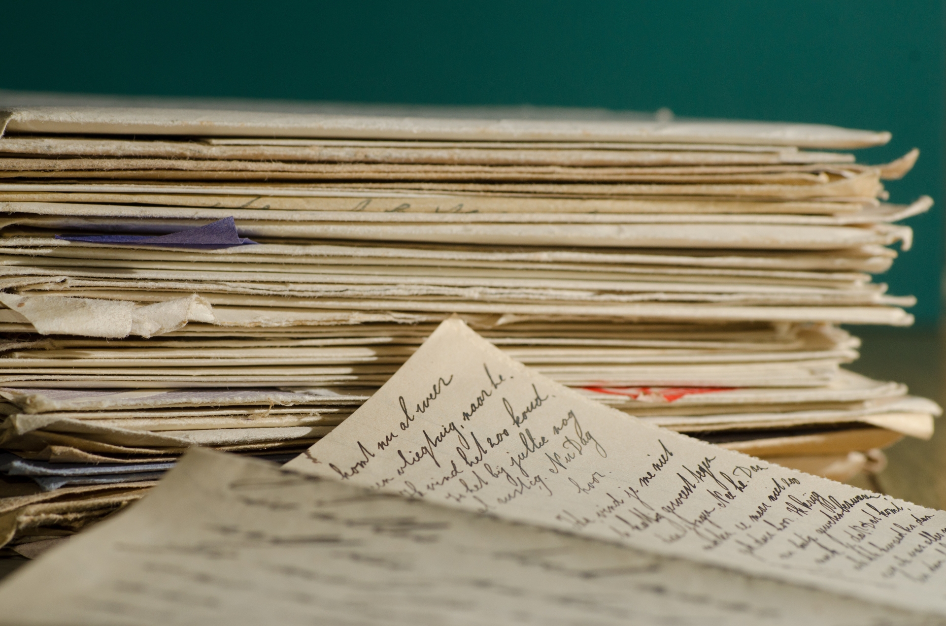 PUBLICATIONS ET ÉCRITS
