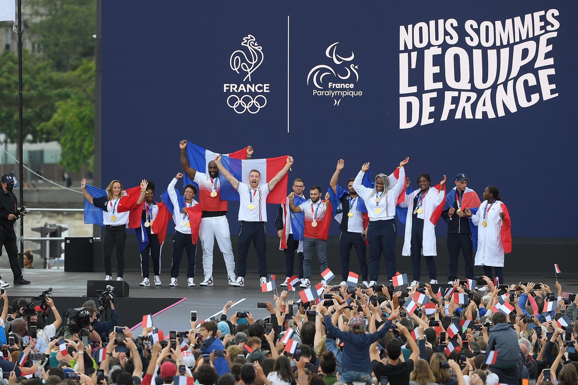 PRÉPARER LES JEUX AVEC LA FAMILLE DU JUDO